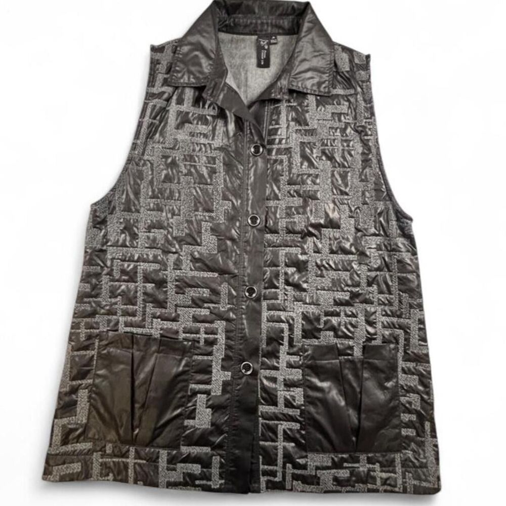 Focus Women’s M Black Gray Geometric Vest Textured Button Front Avant Gardev